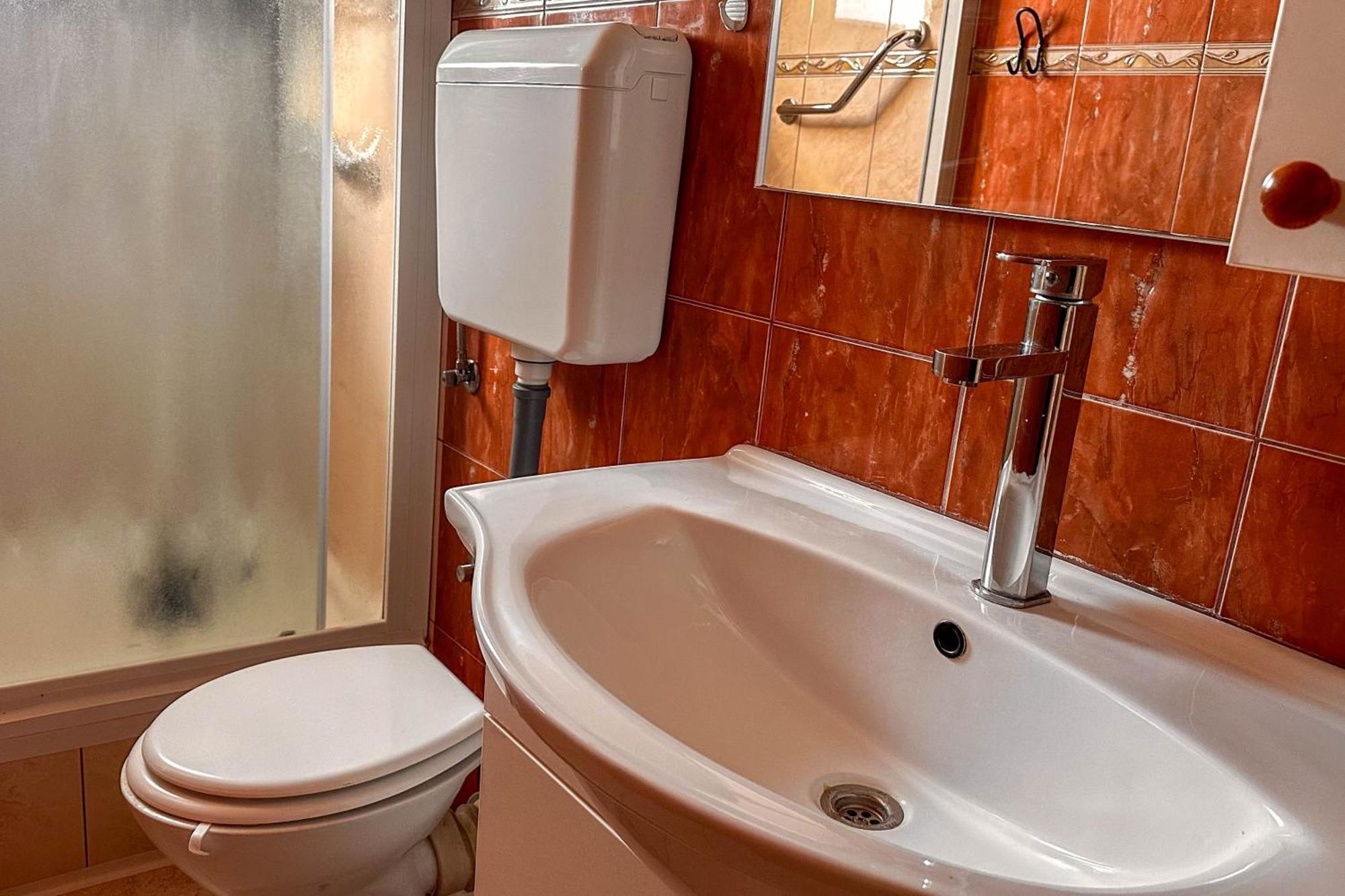 מאנדרה Apartmani Trupeljak חדר תמונה