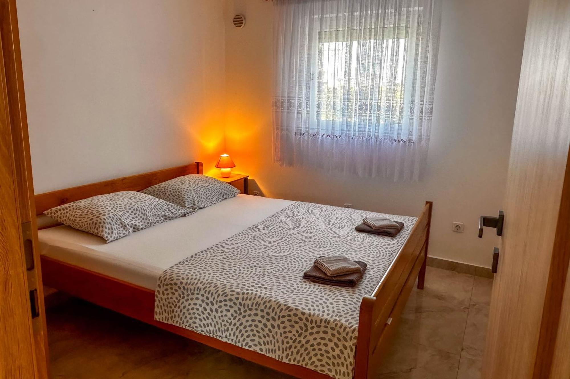 מאנדרה Apartmani Trupeljak חדר תמונה